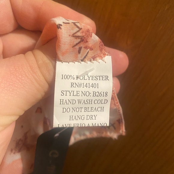 Cherry Blossom Scarf Vest - Picture 6 of 6